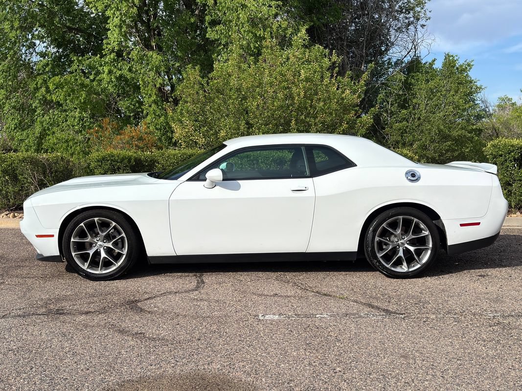 Used 2022 Dodge Challenger GT RWD image 7
