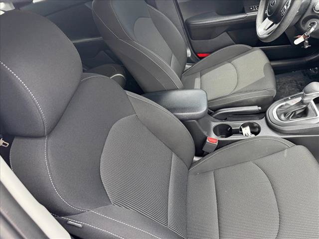 Used 2021 Kia Forte LXS FWD image 18