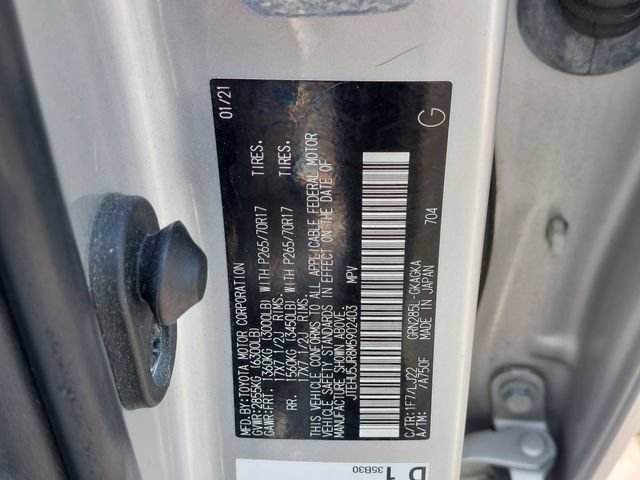 Certified 2021 Toyota 4Runner Venture w/ Moonroof Package AWD/4WD image 39