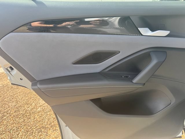New 2026 Volkswagen Tiguan SE FWD image 19