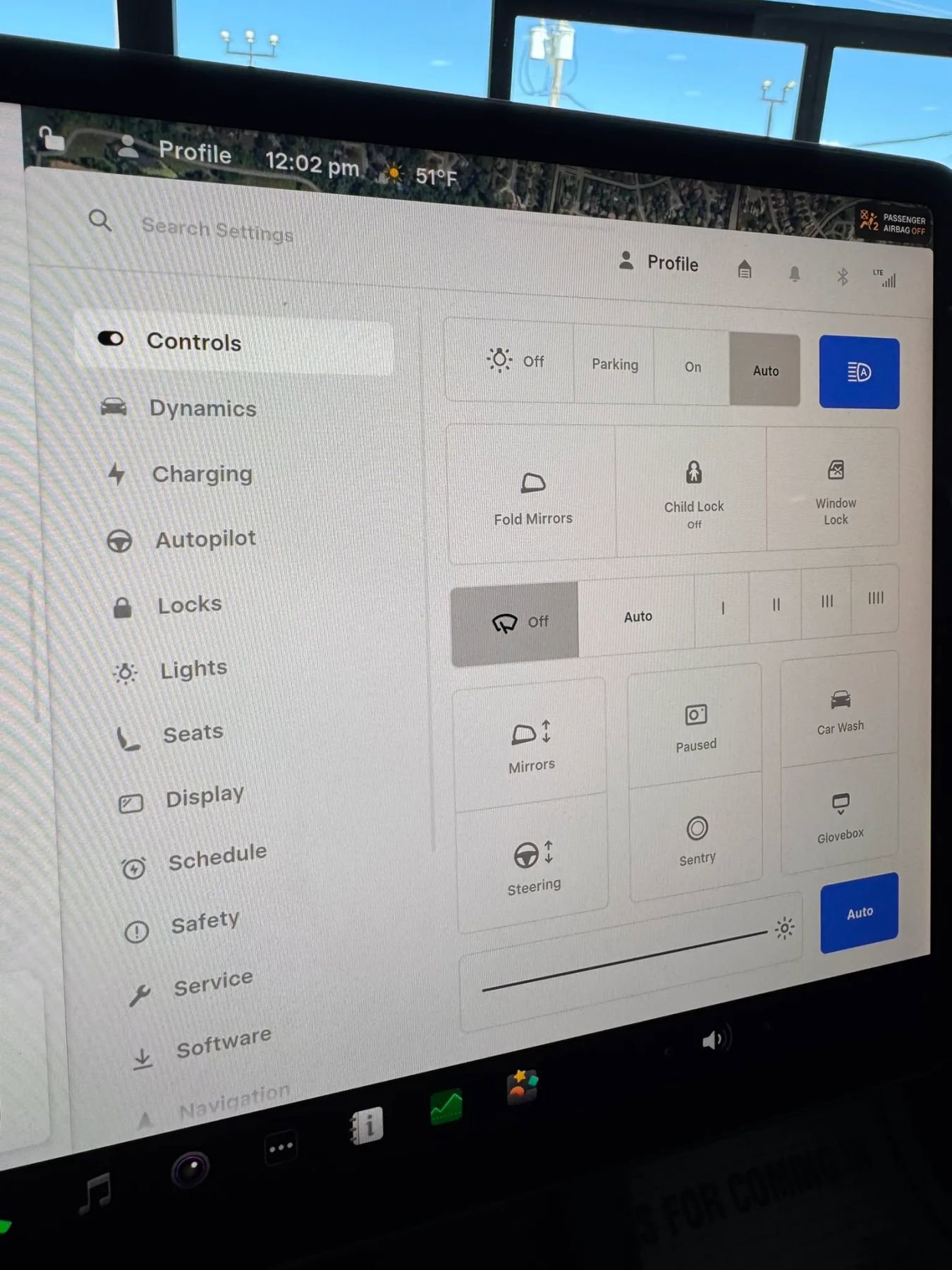 Used 2023 Tesla Model Y Long Range image 31