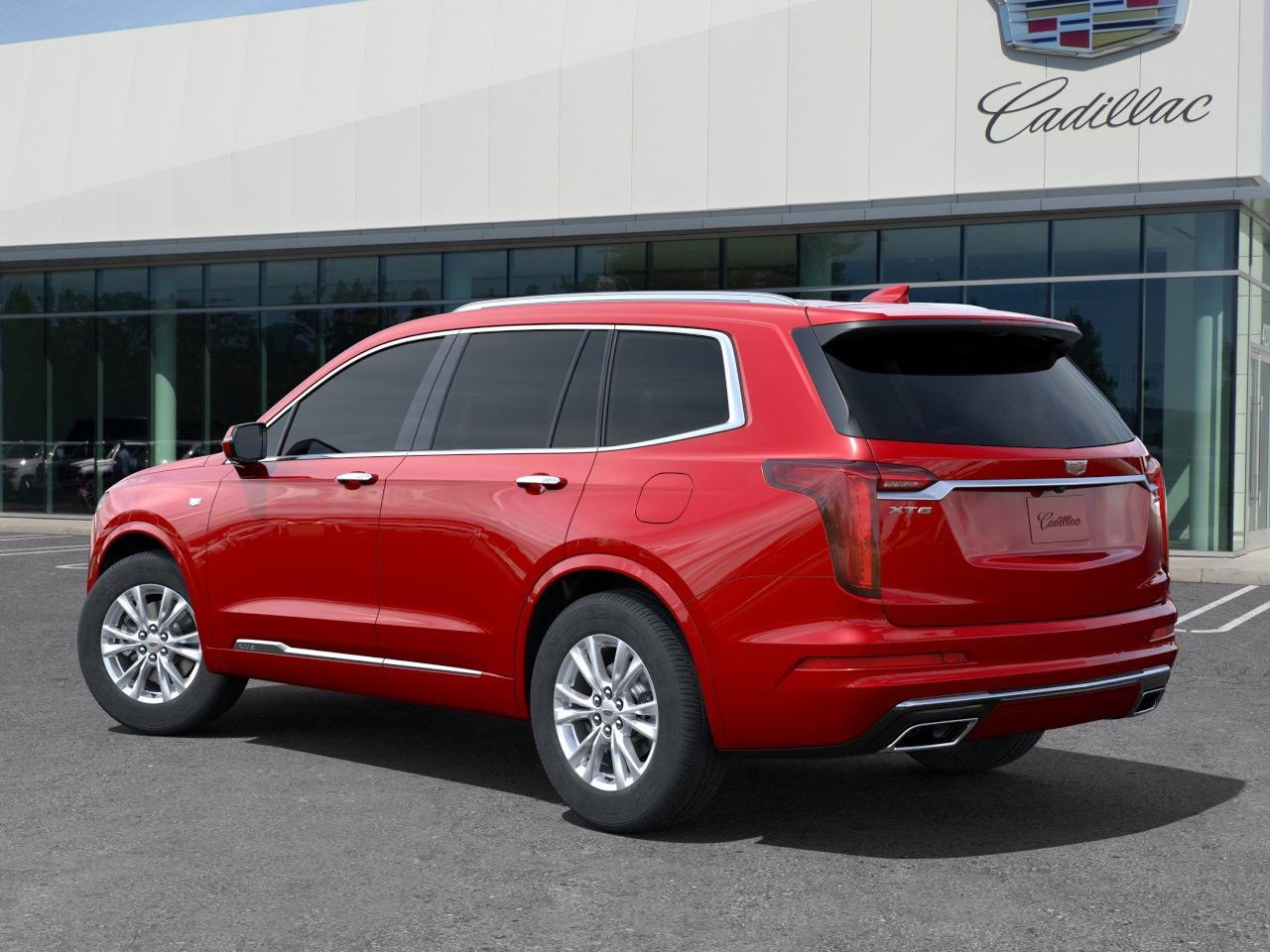 Used 2025 Cadillac XT6 Luxury image 4