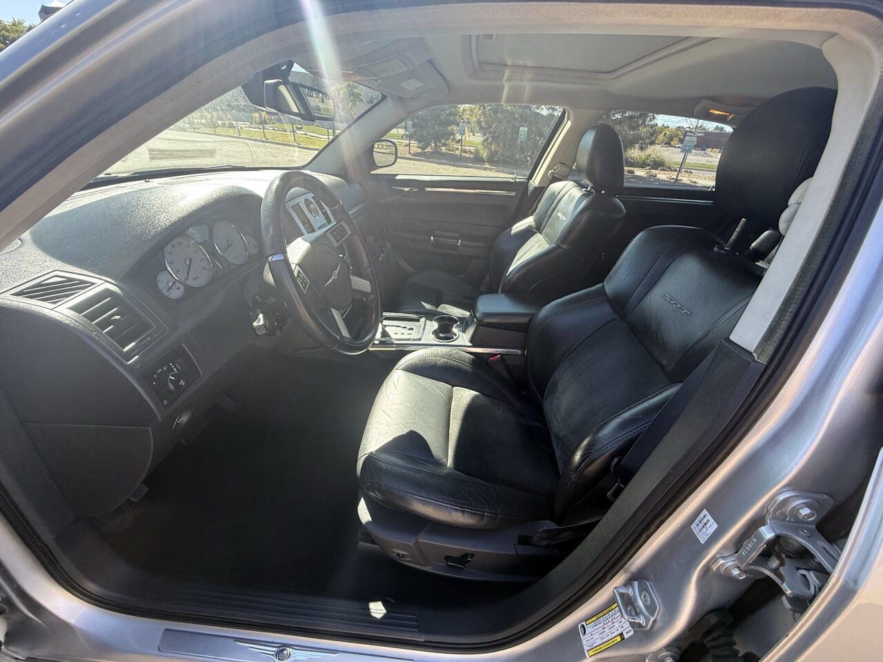 Used 2009 Chrysler 300 SRT8 w/ SRT Option Group II image 16