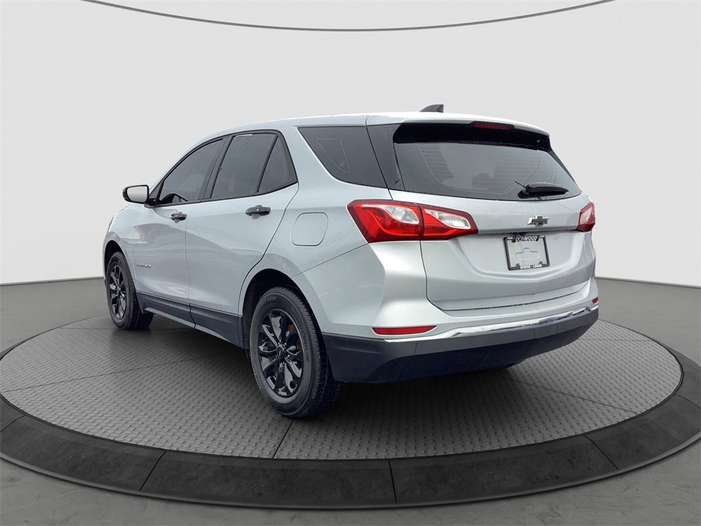 Used 2018 Chevrolet Equinox LS image 5