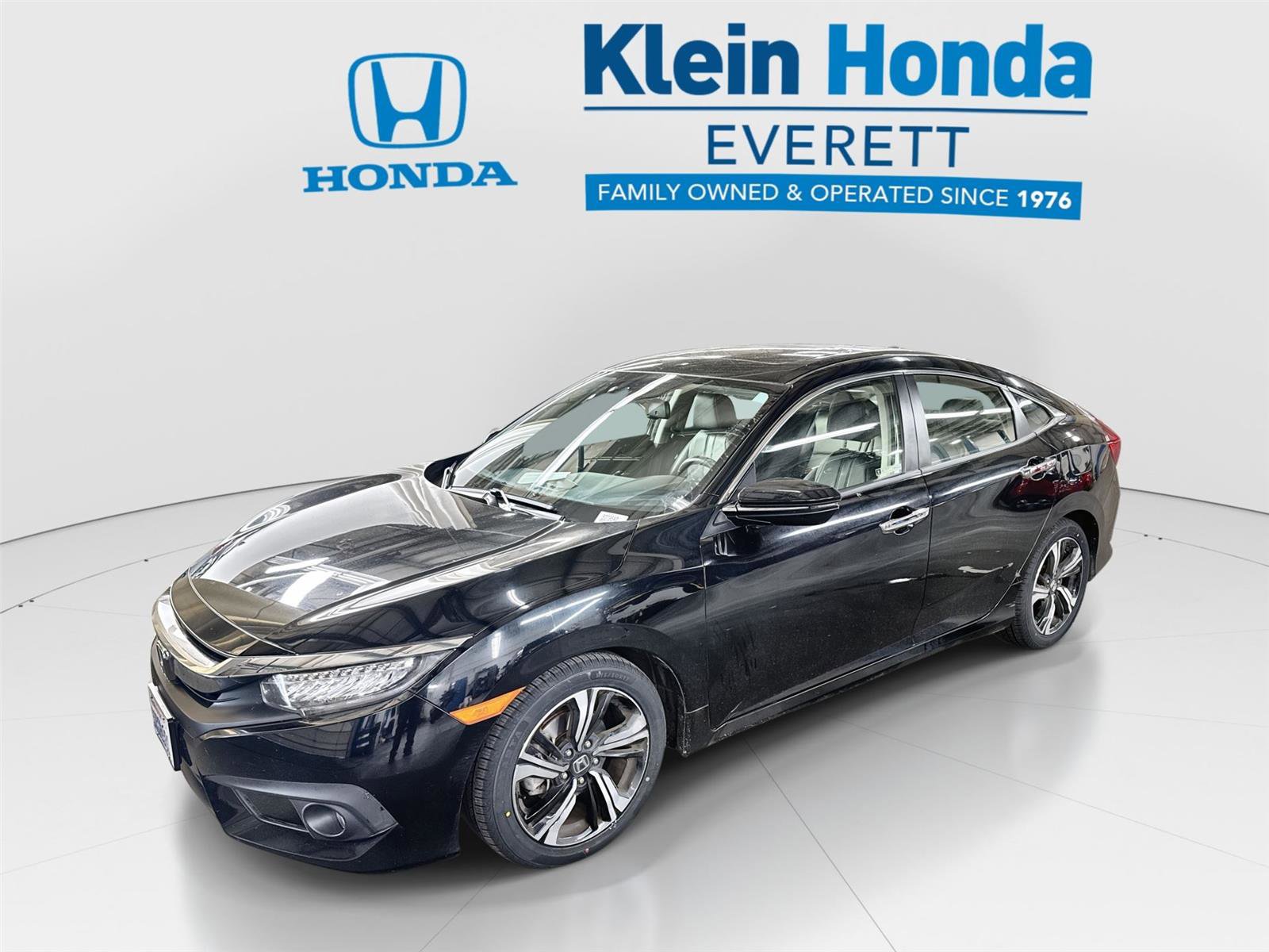 Used 2018 Honda Civic Touring