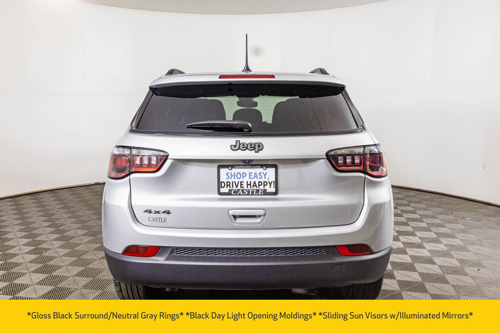 Used 2025 Jeep Compass Latitude w/ Altitude Special Edition image 12