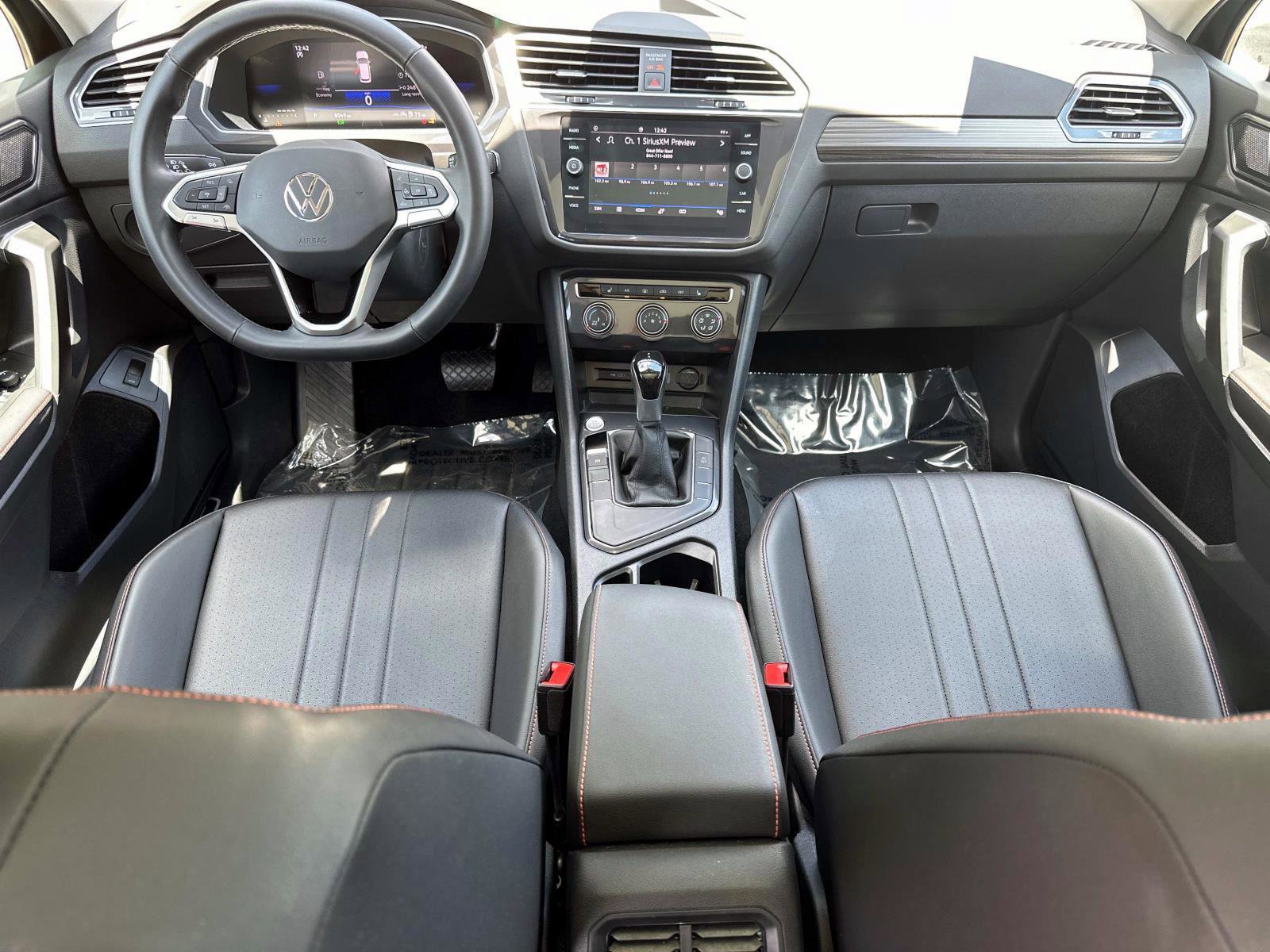 Used 2024 Volkswagen Tiguan Wolfsburg Edition image 14