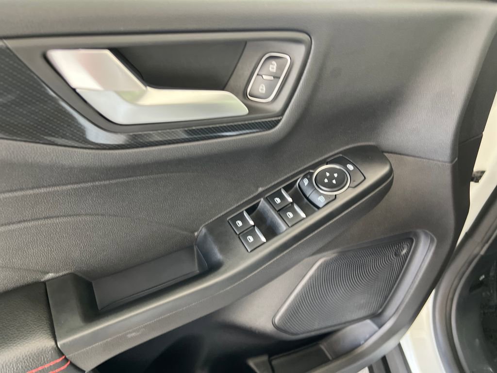 Used 2024 Ford Escape ST-Line w/ Equipment Group 301A FWD image 13