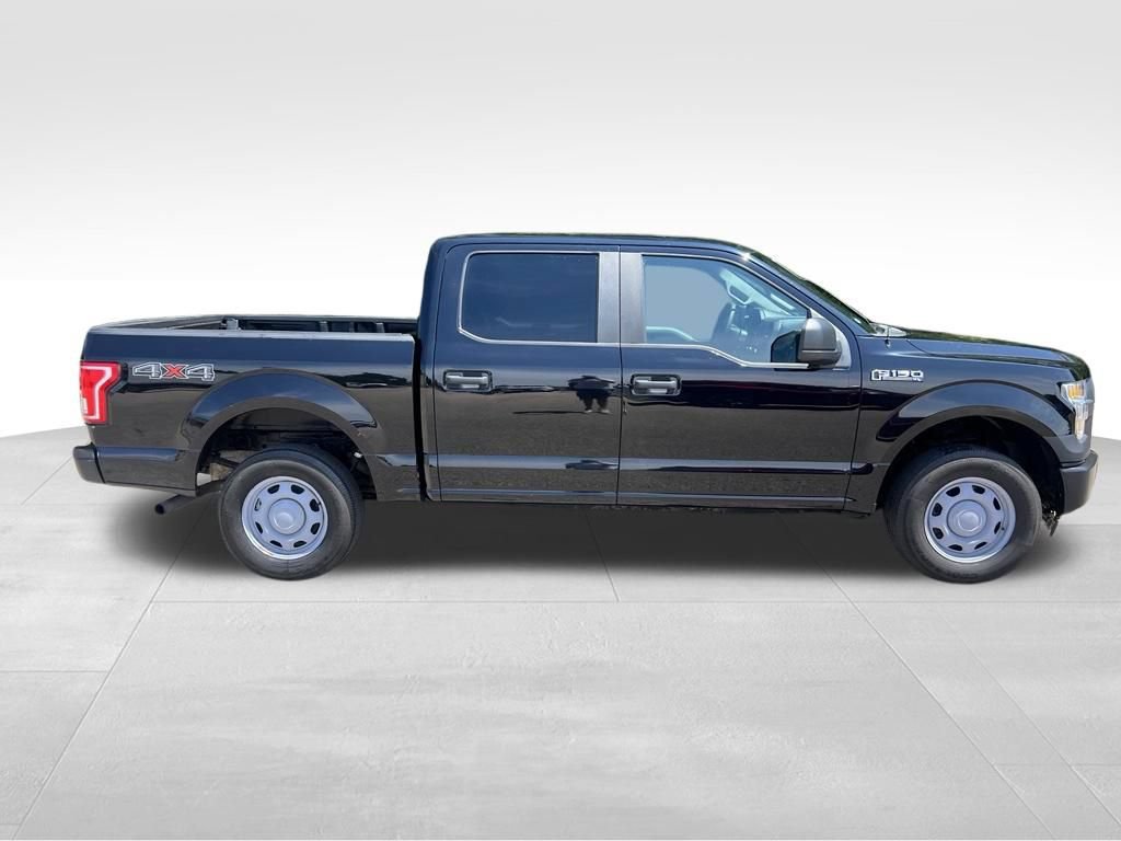 Used 2017 Ford F150 XL w/ XL Power Equipment Group AWD/4WD image 3