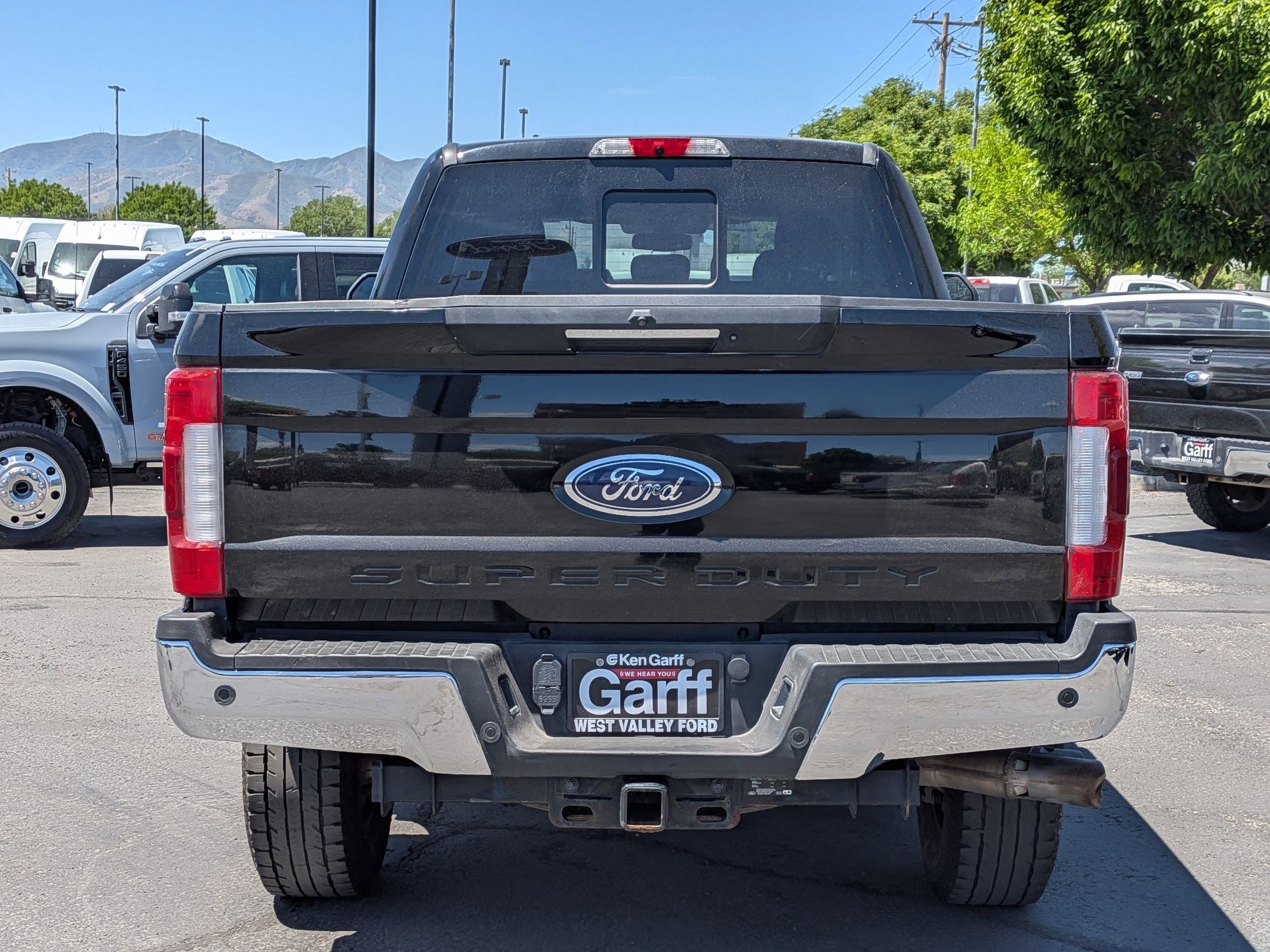 Used 2018 Ford F350 Lariat w/ Lariat Ultimate Package AWD/4WD image 5