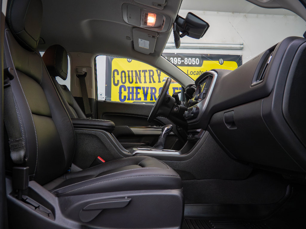 Used 2022 Chevrolet Colorado LT w/ Redline Special Edition image 15