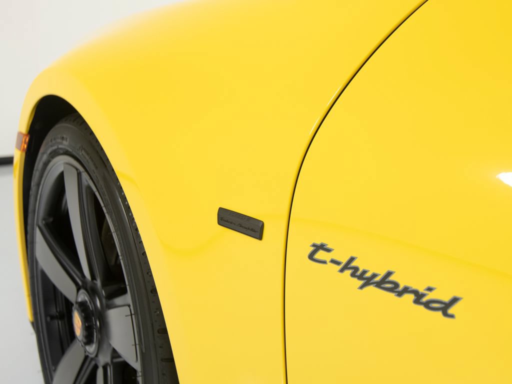 Certified 2026 Porsche 911 Carrera GTS RWD image 64