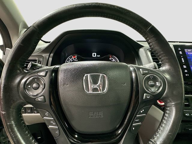 Used 2018 Honda Pilot Touring image 9