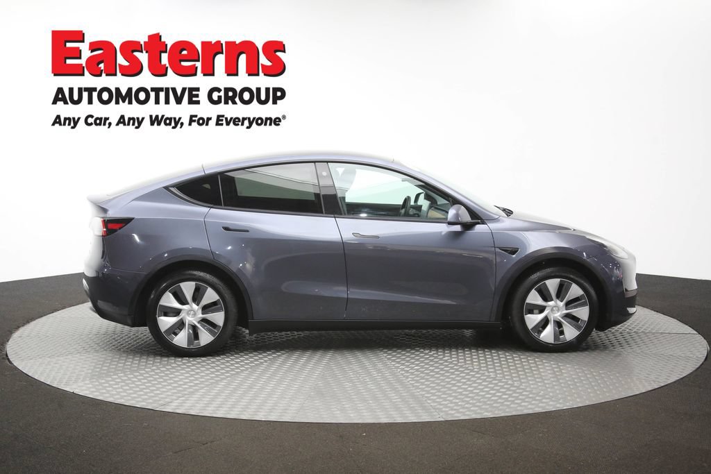Used 2021 Tesla Model Y Long Range AWD/4WD image 38