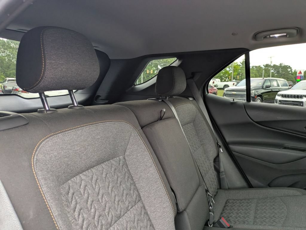 Used 2024 Chevrolet Equinox LT AWD/4WD image 31