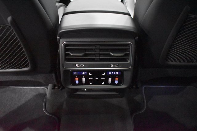 Used 2026 Audi Q7 3.0T Premium Plus w/ Premium Plus Package AWD/4WD image 26