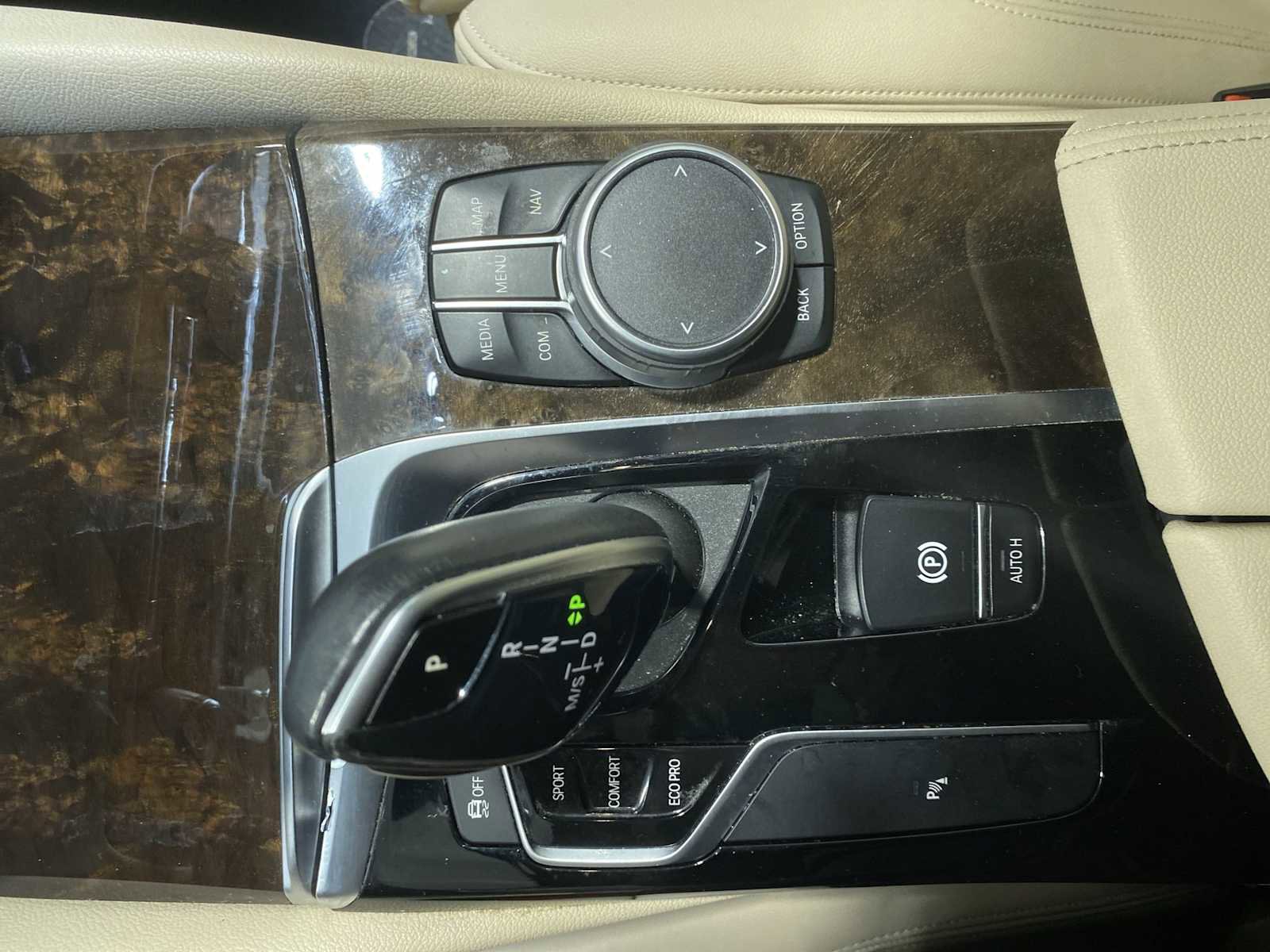 Used 2020 BMW 530i xDrive w/ Convenience Package image 17