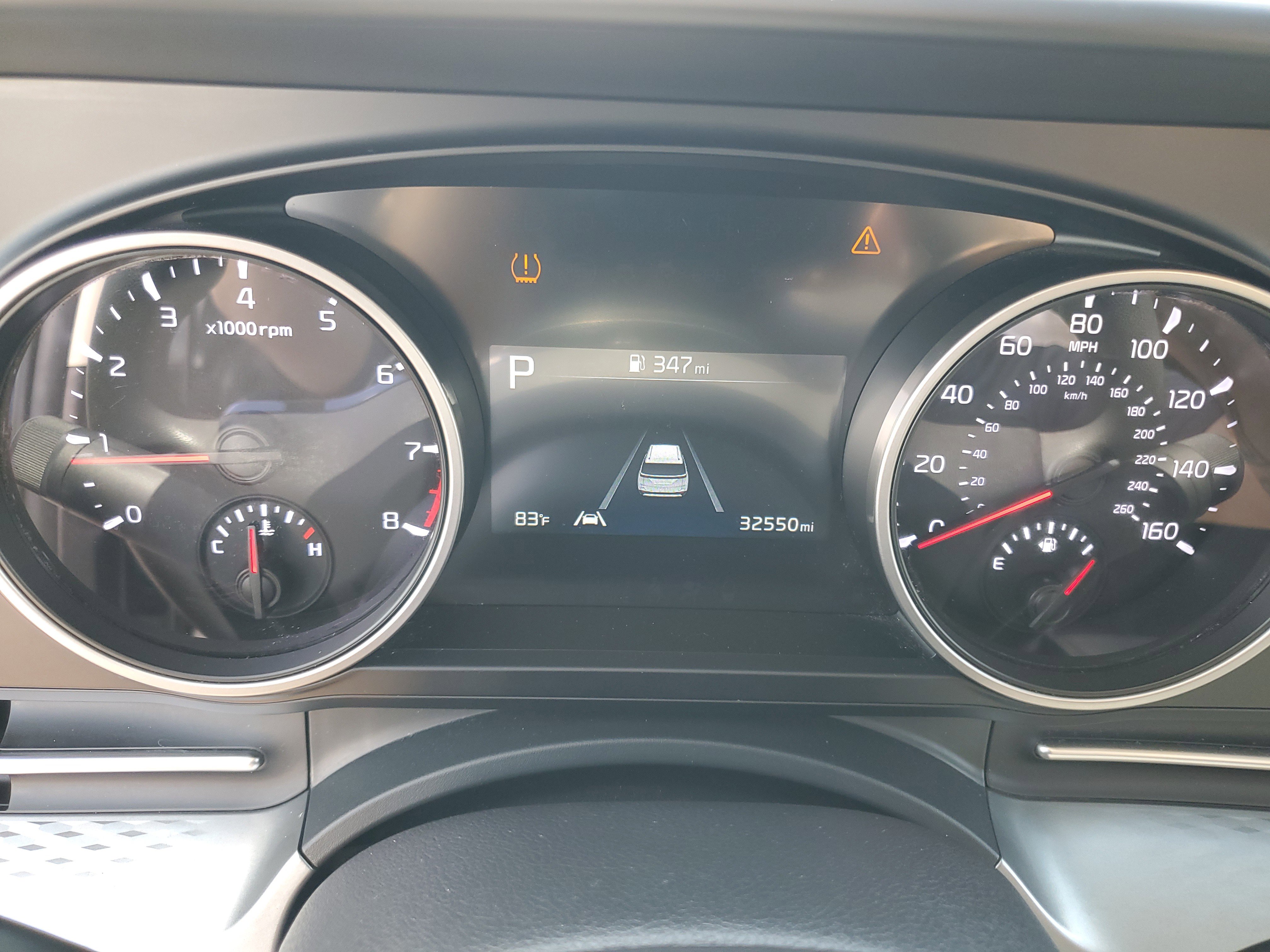 Used 2023 Kia Carnival LX image 13