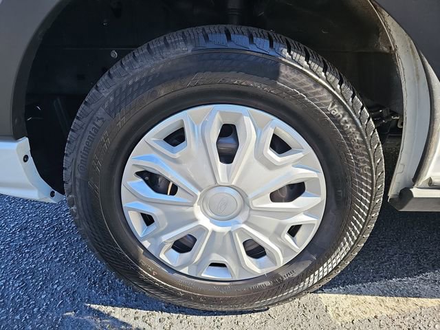 Used 2024 Ford Transit 350 XLT image 32