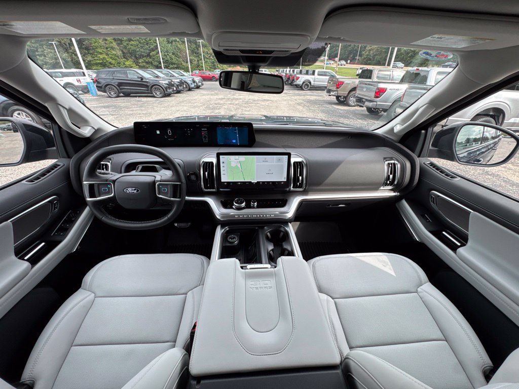 New 2027 Ford Expedition Platinum AWD/4WD image 18