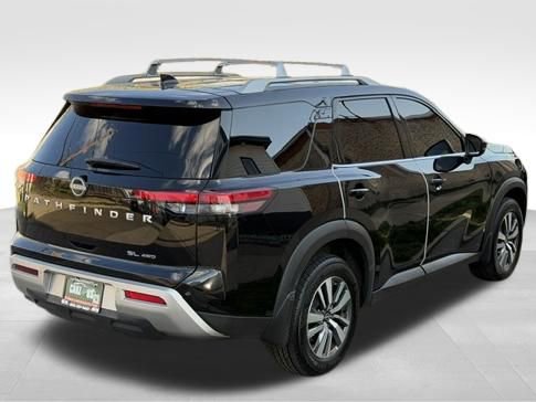 Used 2024 Nissan Pathfinder SL AWD/4WD image 6