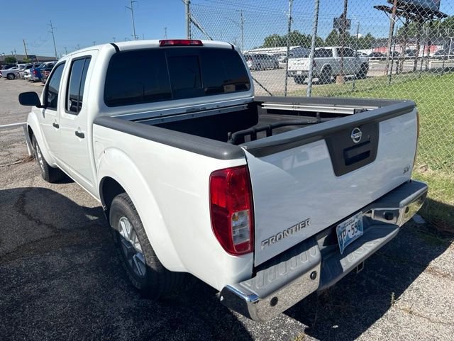Used 2016 Nissan Frontier SV w/ SV Value Truck Package RWD image 6