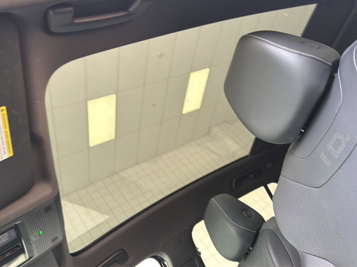 Used 2023 Volkswagen ID.4 Pro S image 14