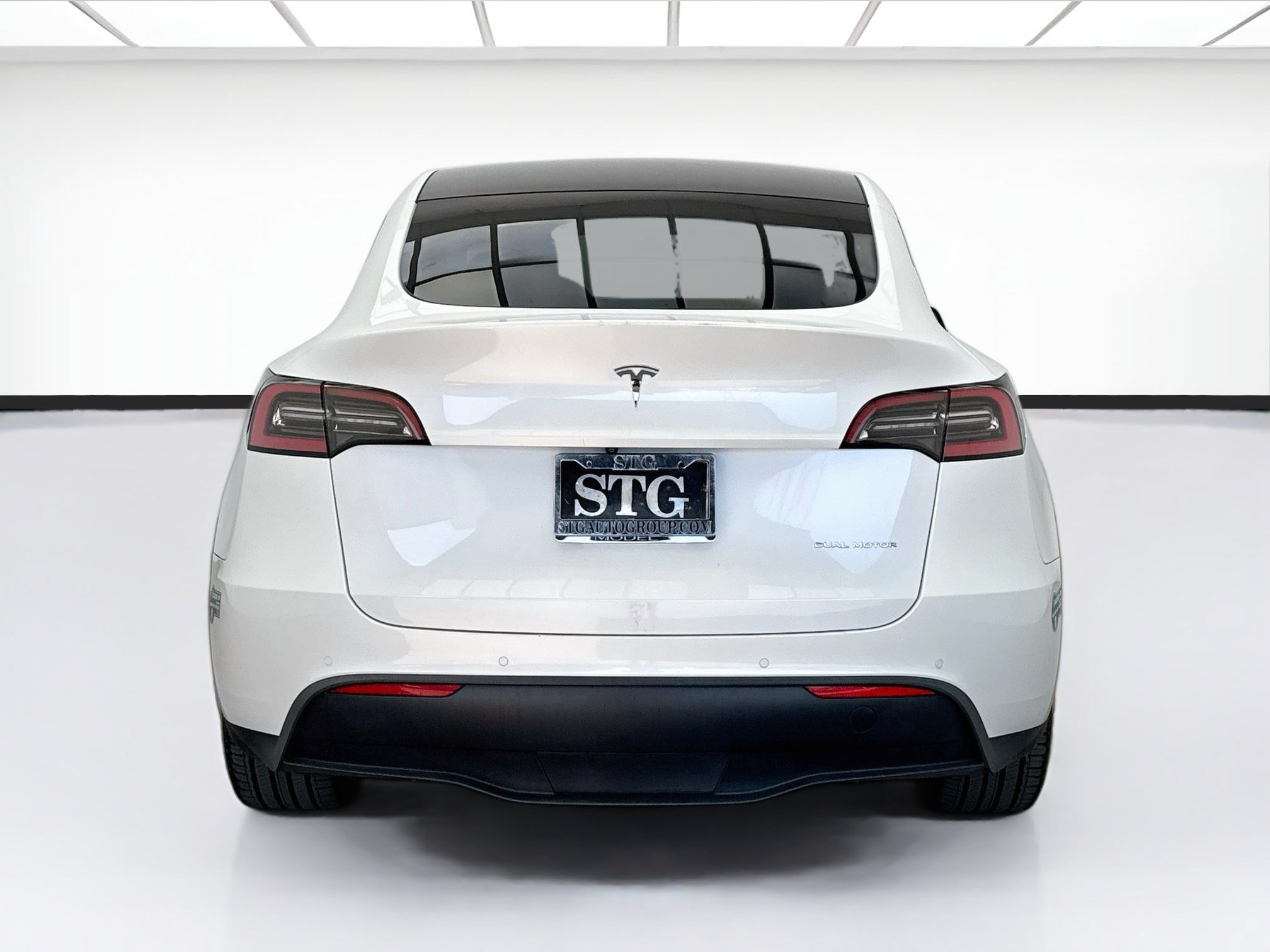 Used 2020 Tesla Model Y Long Range AWD/4WD image 5