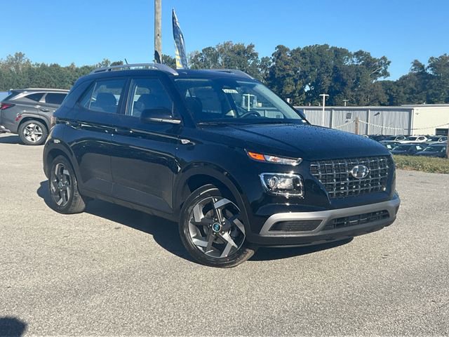Certified 2026 Hyundai Venue SEL FWD video 2