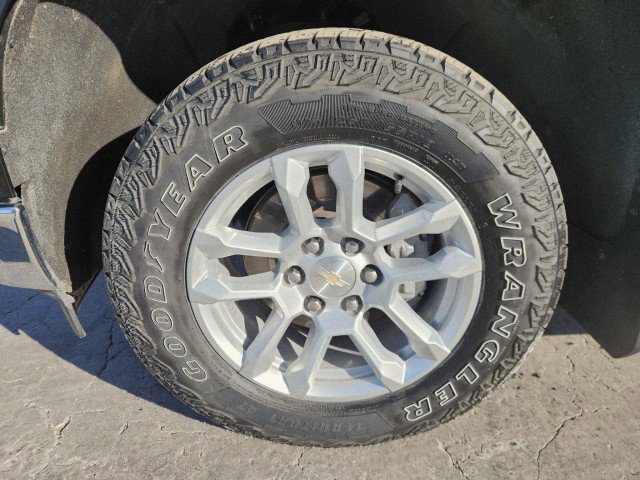 Used 2022 Chevrolet Silverado 1500 LT w/ Protection Package image 12