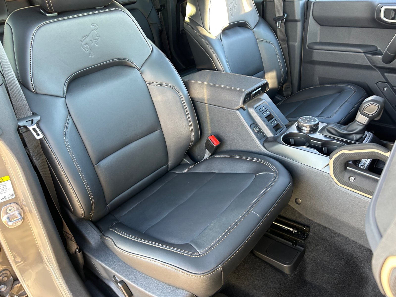 New 2026 Ford Bronco Badlands AWD/4WD image 19
