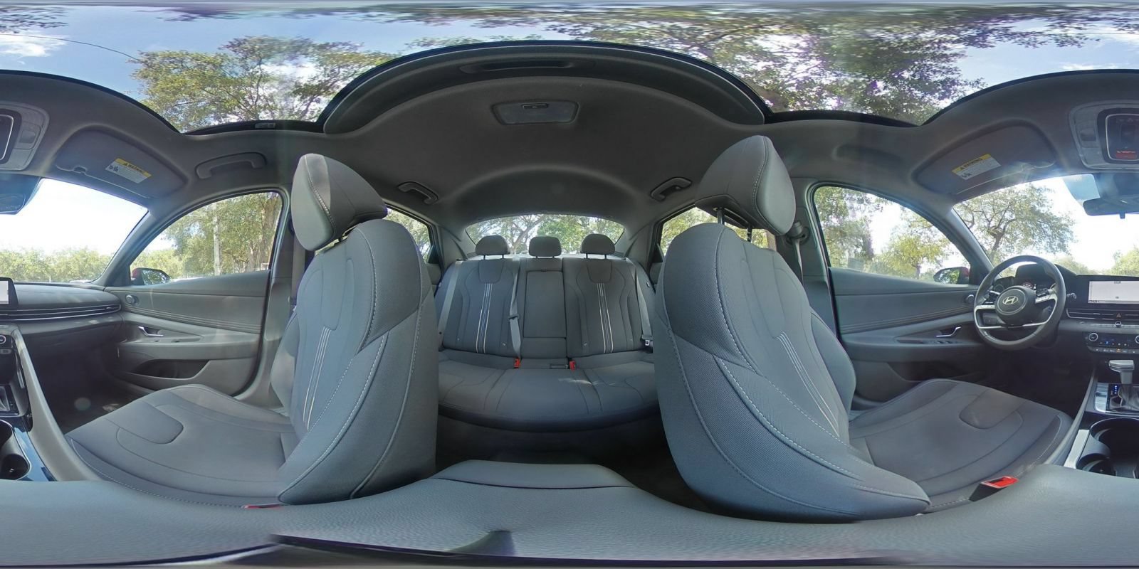 Used 2025 Hyundai Elantra SEL FWD image 41