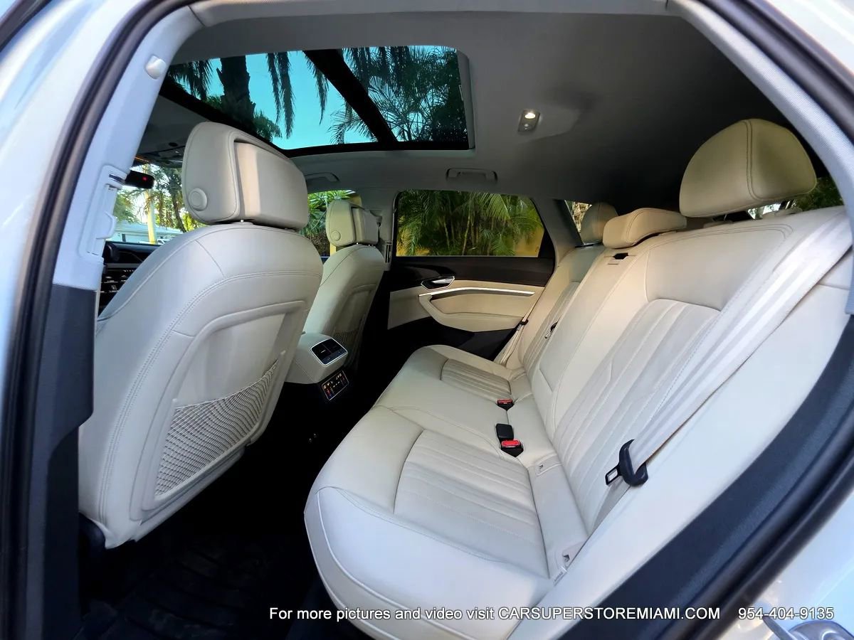 Used 2021 Audi e-tron Premium w/ Convenience Plus Package image 6