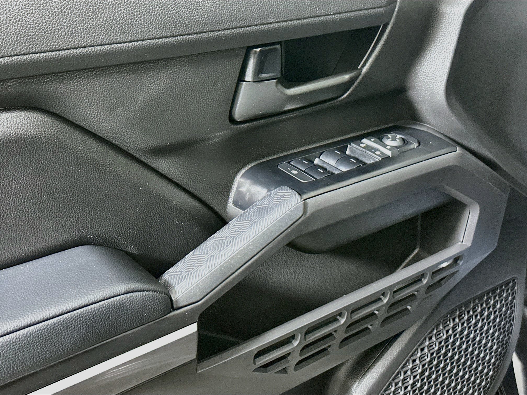 Used 2026 Toyota Tacoma SR5 AWD/4WD image 14