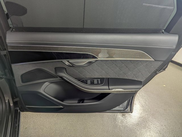 Used 2024 Audi S8 image 25