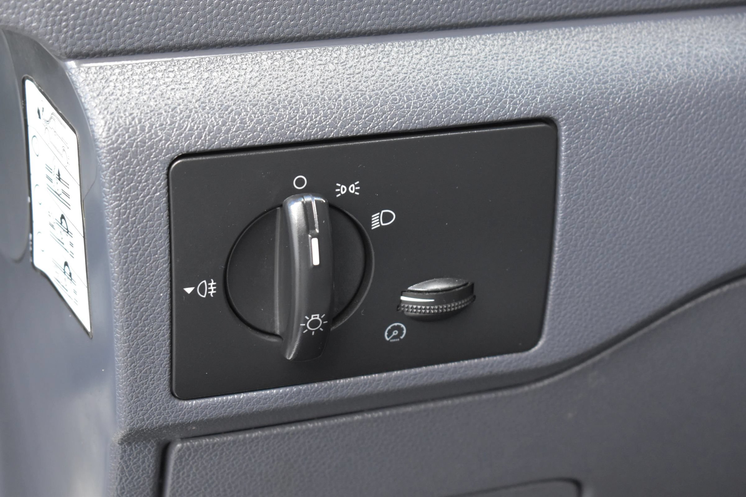 Used 2011 Ford Transit Connect XLT FWD image 15