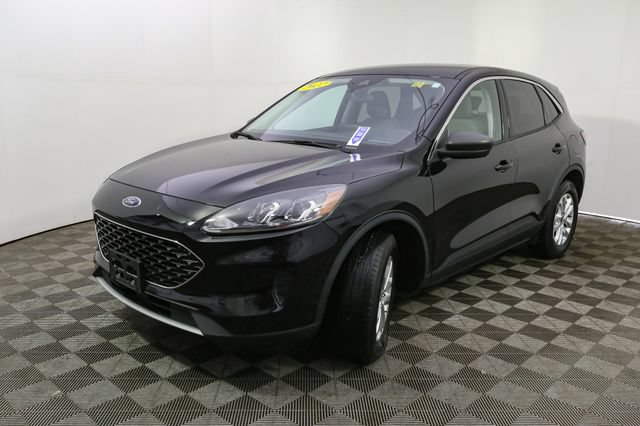 Used 2022 Ford Escape SE w/ Cold Weather Package AWD/4WD image 5