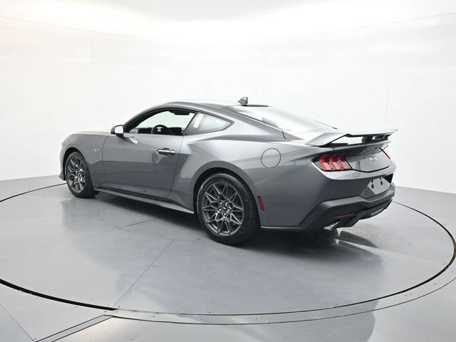New 2026 Ford Mustang GT w/ GT Performance Package RWD image 5