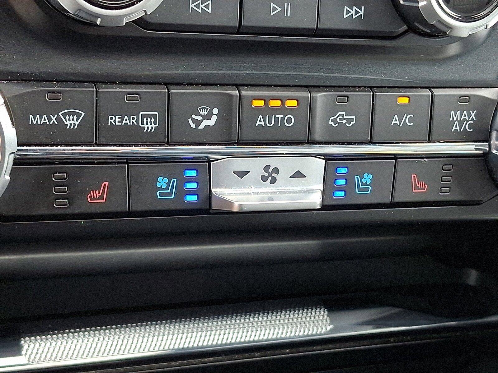 Certified 2023 Ford F150 Limited AWD/4WD image 24