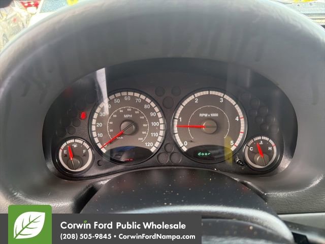 Used 2005 Jeep Liberty Sport AWD/4WD image 17