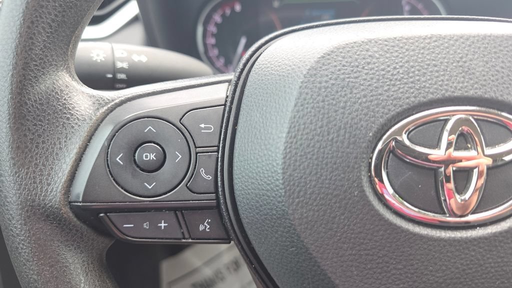 Used 2023 Toyota RAV4 LE FWD image 27