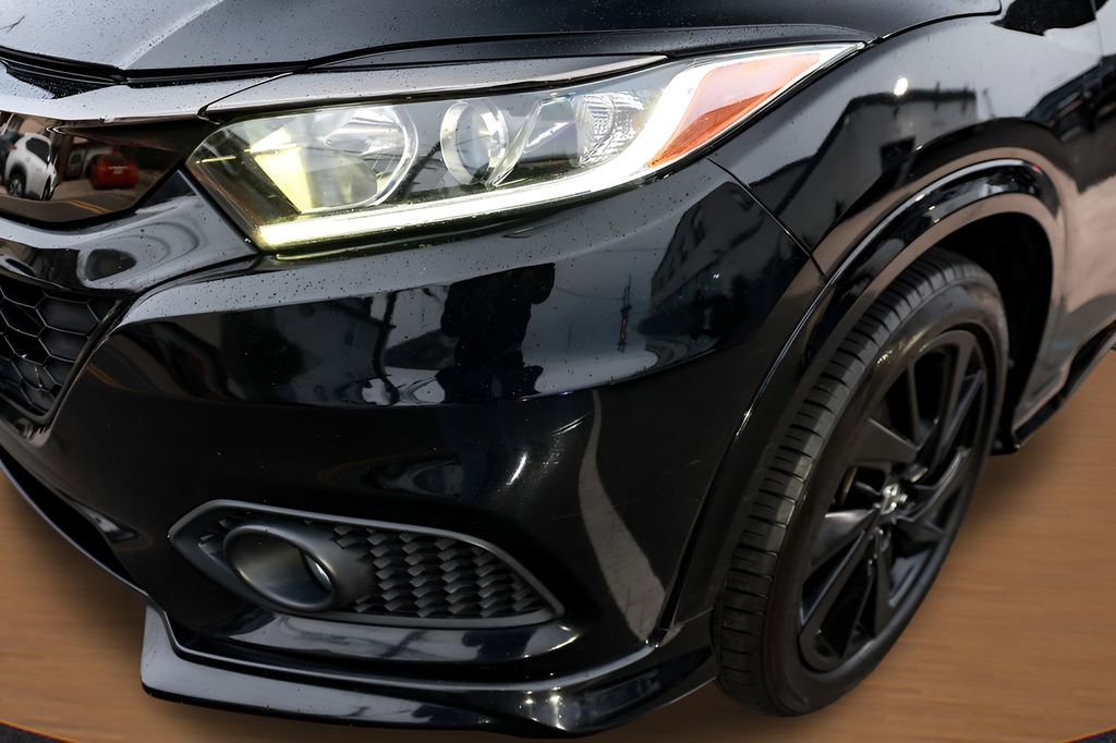 Used 2021 Honda HR-V Sport image 39