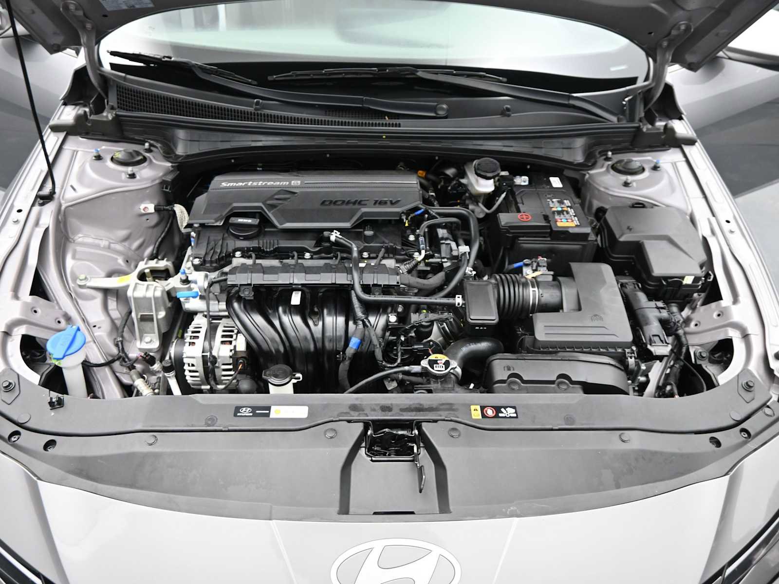 Certified 2025 Hyundai Elantra SEL image 20