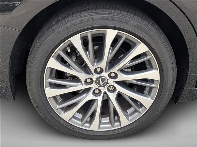 Used 2021 Lexus ES 350 w/ Premium Package image 22