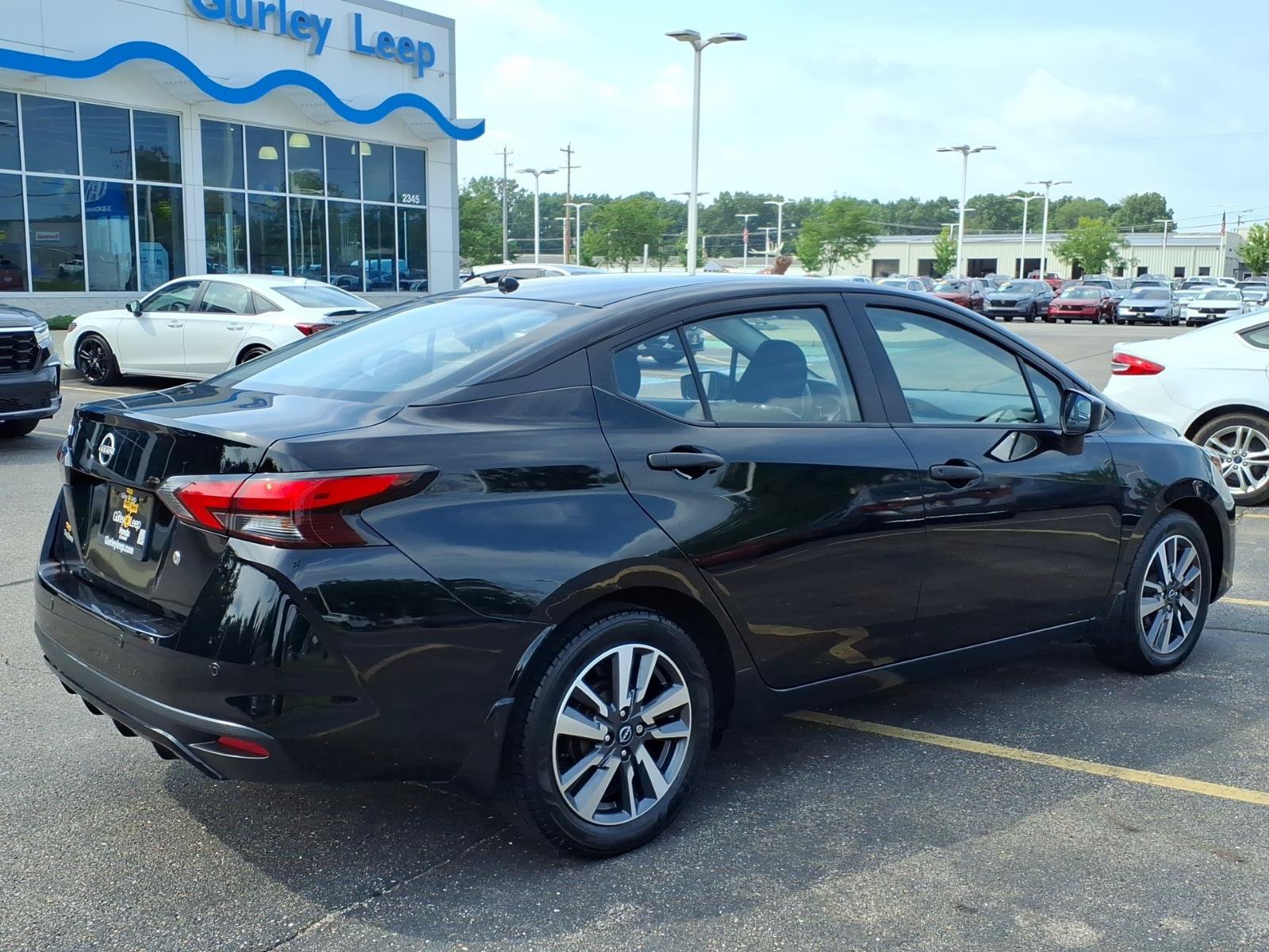 Used 2024 Nissan Versa S w/ S Plus Package FWD image 10