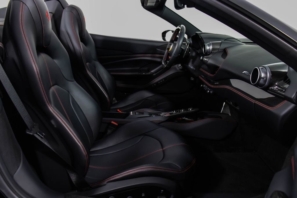 Certified 2022 Ferrari F8 Tributo image 51