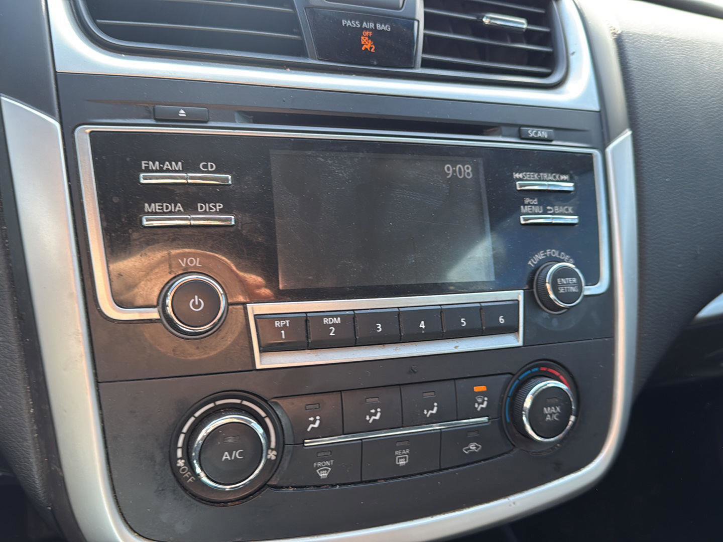 Used 2017 Nissan Altima 2.5 SR w/ Midnight Edition Package image 22