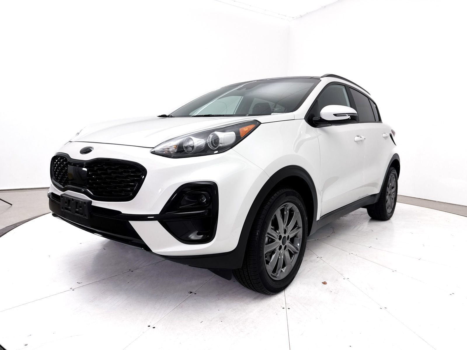 Certified 2022 Kia Sportage Nightfall Edition w/ Nighfall AWD Premium Package image 14
