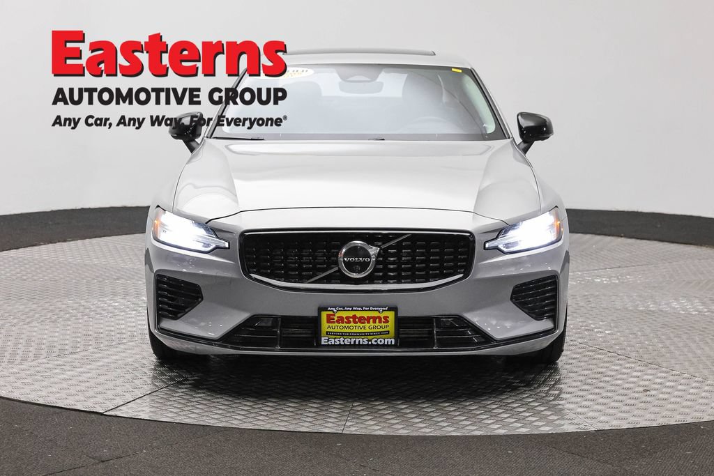 Used 2023 Volvo S60 T8 Plus AWD/4WD image 3