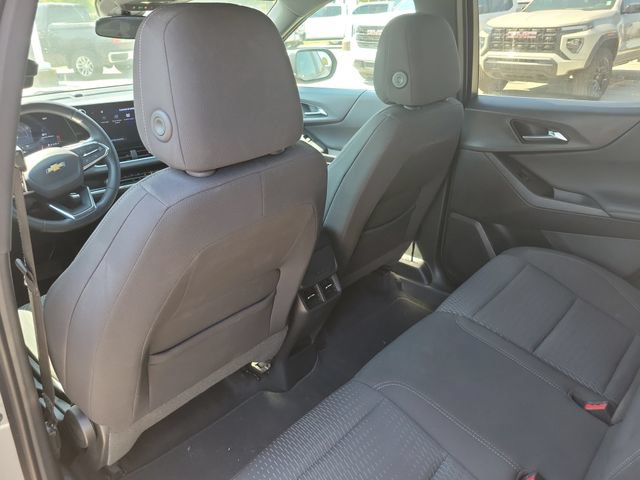 Used 2025 Chevrolet Equinox LT FWD image 10